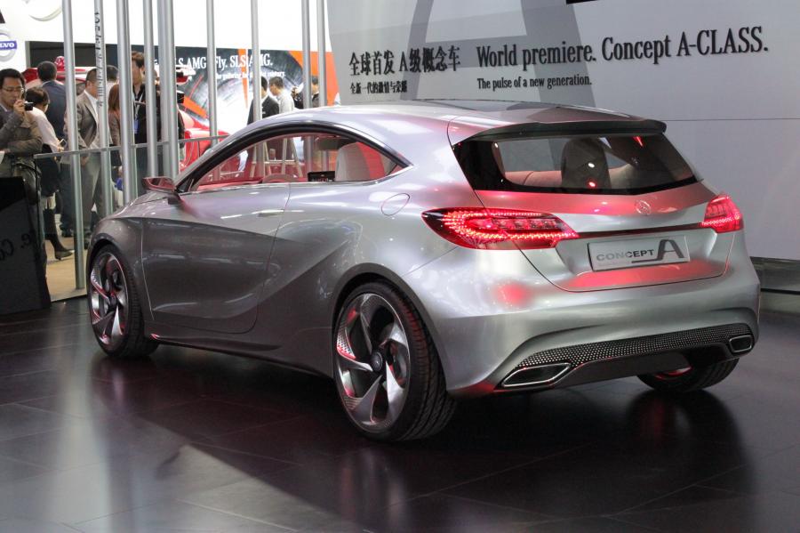  Mercedes-Benz A-Class Concept 2011 года  (фото 11 из 129)